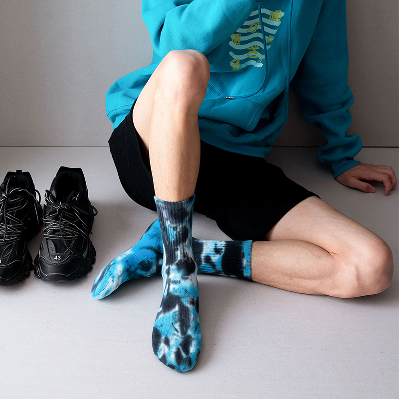 Хлопковые спортивные носки длиной до середины икры с принтом тай-дай