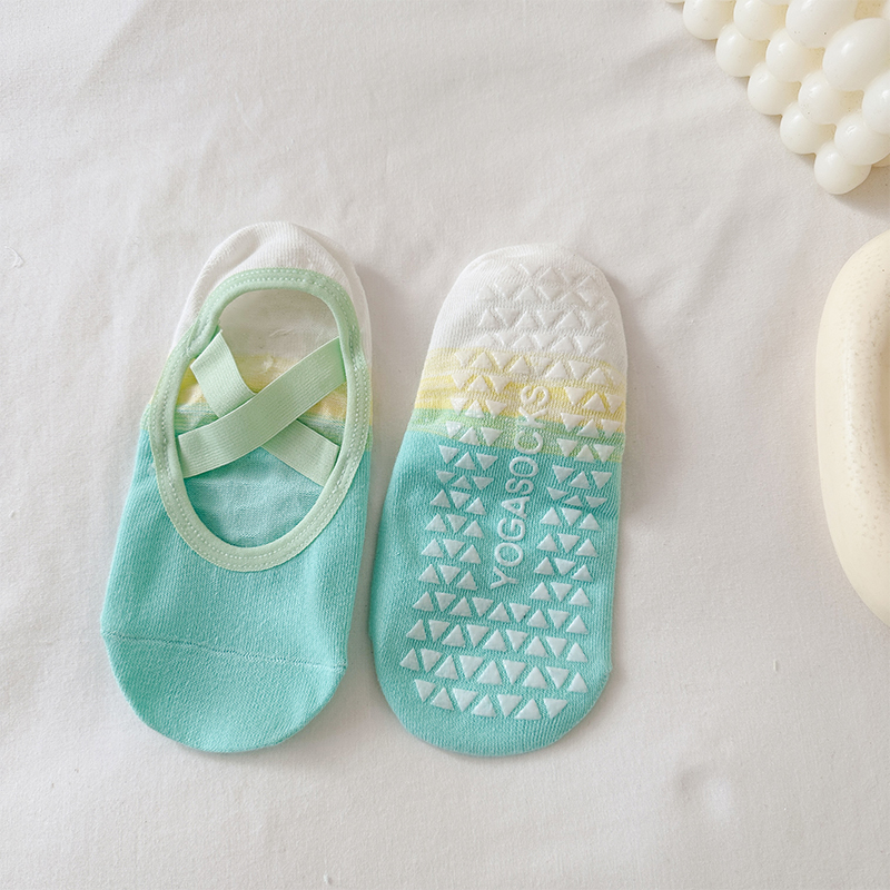 Спортивные носки для фитнеса и йоги