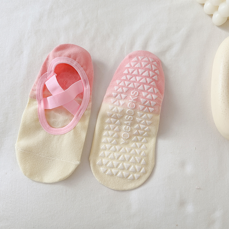 Спортивные носки для фитнеса и йоги