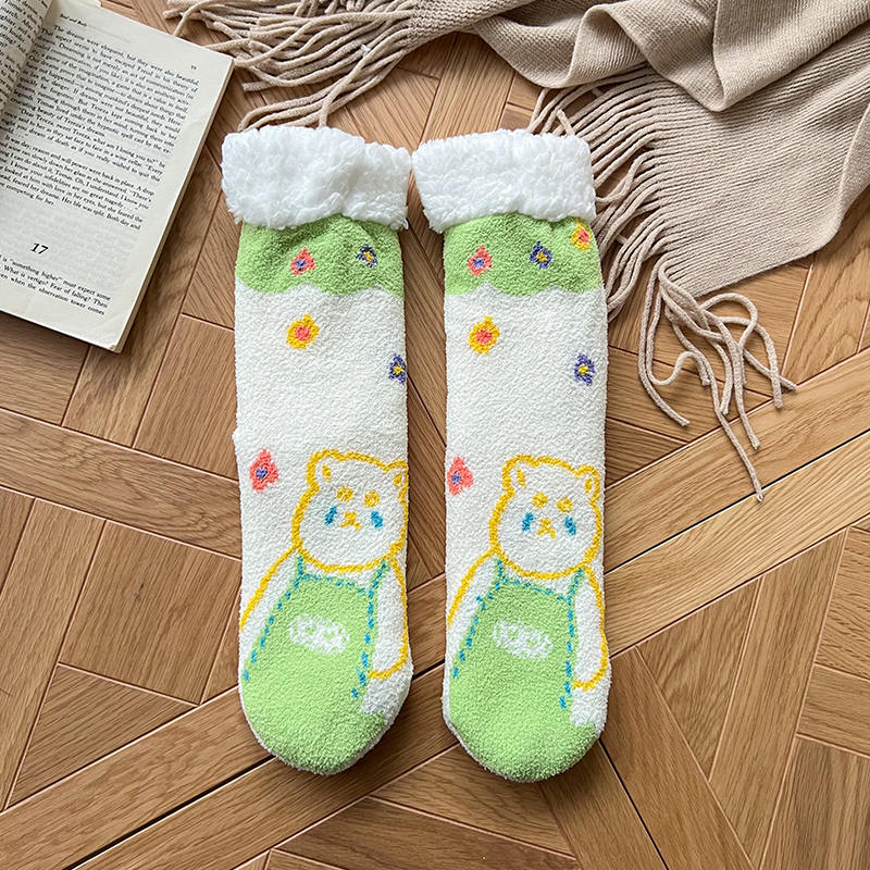 Двухслойные теплые шерстяные носки.